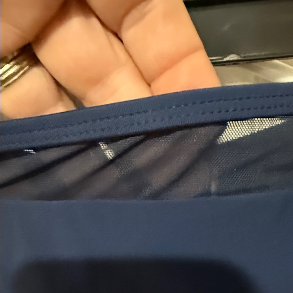 Cupshe Navy Bikini Bottom - Picture 3 of 6